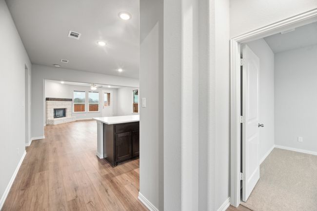 1241 Comal Ln, House other with 4 bedrooms, 2 bathrooms and null parking in Springtown TX | Image 8