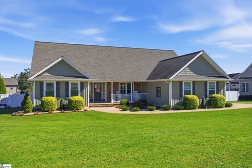 484 Carriage Gate Dr, Wellford, SC, 29385-9387 | Card Image