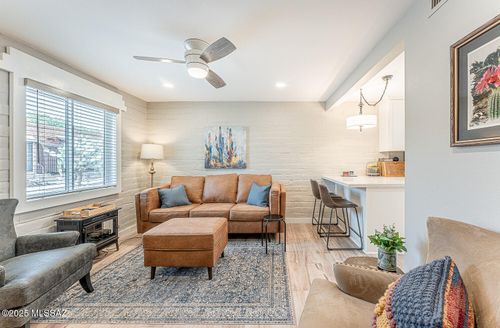a-495 S Paseo Madera, Green Valley, AZ, 85614-0772 | Card Image