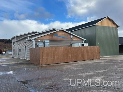 408 Mill Street, Munising, MI, 49862 | Card Image