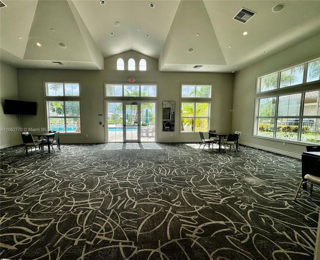 APT-506 - 4330 Hillcrest Dr, Condo with 1 bedrooms, 2 bathrooms and null parking in Hollywood FL | Image 36
