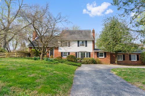 931 Jones Rd, Gulph Mills, PA, 19428-2615 | Card Image