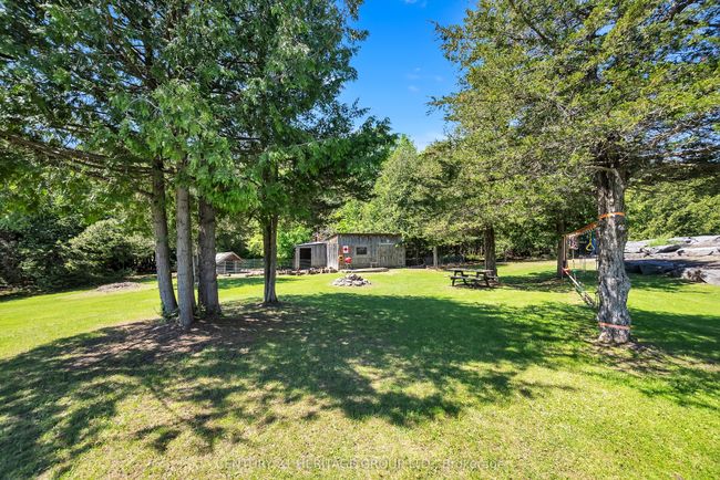 1258 Shannon Rd, House other with 4 bedrooms, 3 bathrooms and 25 parking in Plainfield ON | Image 24