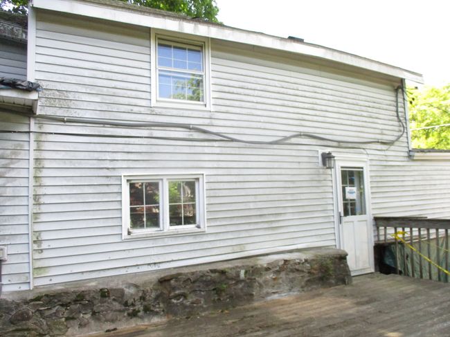 101 Platt St, House other with 3 bedrooms, 2 bathrooms and 1 parking in Ansonia CT | Image 4