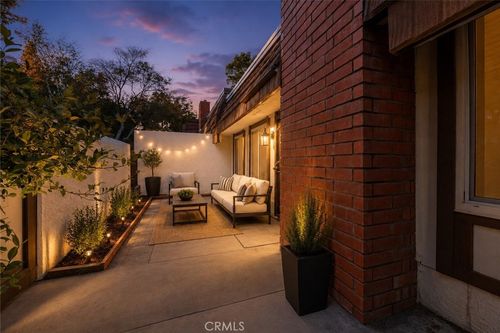 3-10055 Larwin Ave, Chatsworth, CA, 91311-7887 | Card Image