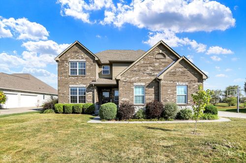3762 Woodruff Pl, Bargersville, IN, 46106-9048 | Card Image
