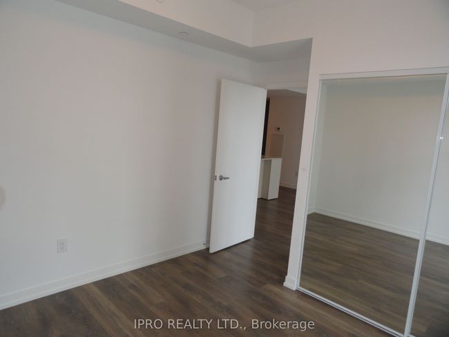 803 - 2520 Eglinton Ave W, Condo with 3 bedrooms, 2 bathrooms and null parking in Mississauga ON | Image 17