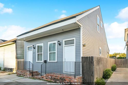 2133 Dumaine St, New Orleans, LA, 70116-2817 | Card Image