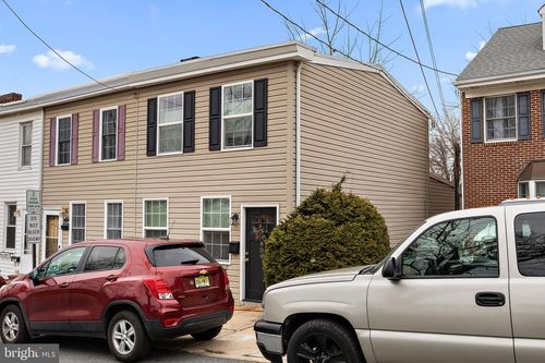 1809 W 10th St, WILMINGTON, DE, 19805-2710 | Card Image