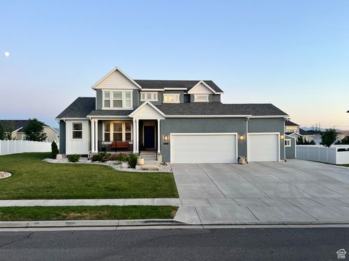 69 W 2200 S, Kaysville, UT, 84037-6504 | Card Image