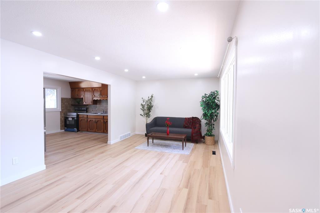 Residential in Regina 4