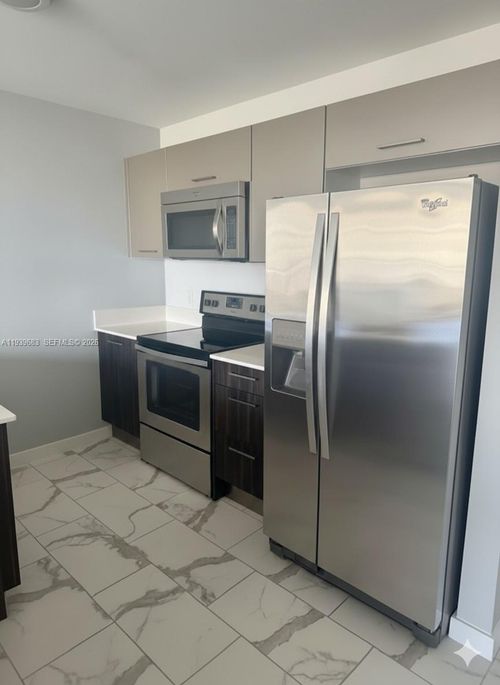 apt-830-101 E Camino Real, Boca Raton, FL, 33432-6175 | Card Image