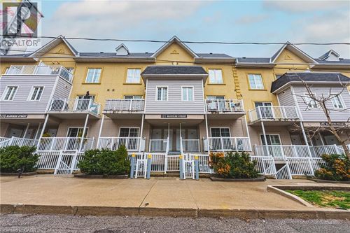 222-171 Bleecker St, Toronto, ON, M4X1L9 | Card Image