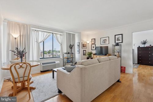 apt-1205-2001 Hamilton St, PHILADELPHIA, PA, 19130-4205 | Card Image