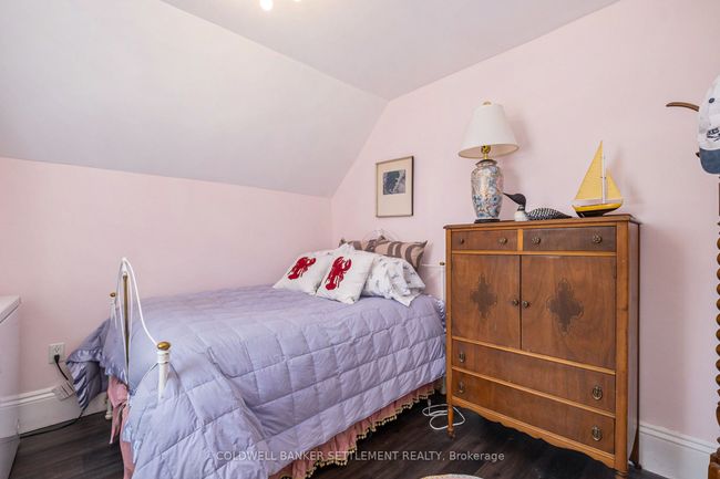 91 William St E, House other with 4 bedrooms, 2 bathrooms and 2 parking in Smiths Falls ON | Image 17
