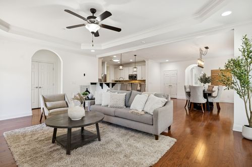 1009 Swanson Ln, Franklin, TN, 37064-1460 | Card Image