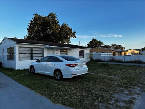 1609 S 25th Ave, Hollywood, FL, 33020-5831 | Card Image