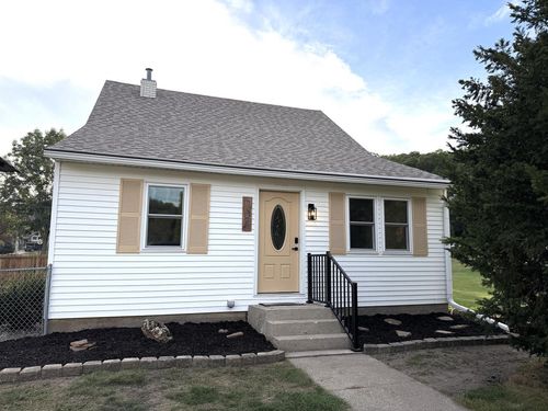 727 S 7th Street, La Crescent, MN, 55947 | Card Image