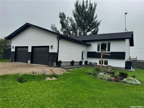 312 Main Street, Ebenezer, SK, S0A0T0 | Card Image
