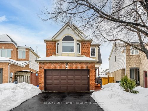 5 Furrows End, Brampton, ON, L6Z4S5 | Card Image