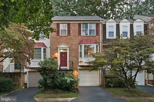 12222 Apple Orchard Ct, FAIRFAX, VA, 22033-2815 | Card Image
