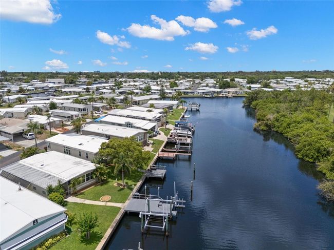 392 - 6833 Mount Orange Dr Ne, House other with 2 bedrooms, 2 bathrooms and null parking in ST PETERSBURG FL | Image 27