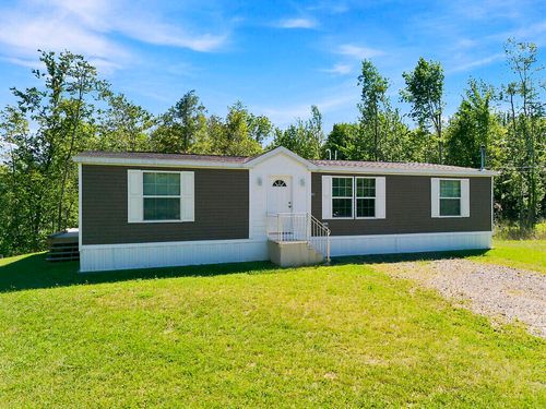 39 S Greenridge Heights, Oakland, ME, 04963 | Card Image