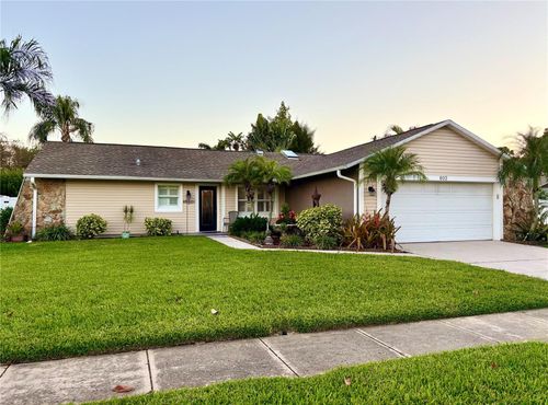 802 Woodhill Ct, PALM HARBOR, FL, 34683-1939 | Card Image