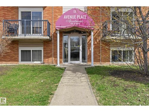 105-7204 81 Ave Nw, Edmonton, AB, T6B0E2 | Card Image