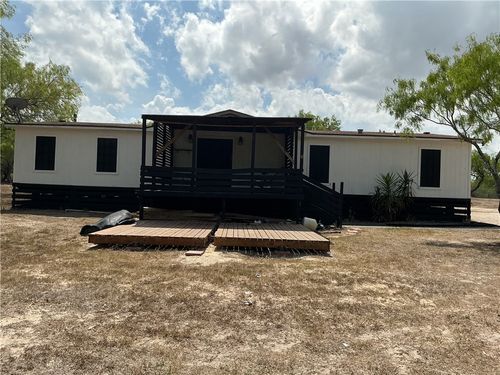 261 N County Road 1016, Kingsville, TX, 78363-2672 | Card Image