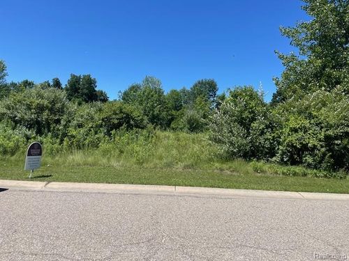 6460 Atlas Lake Dr, Goodrich, MI, 48438-9785 | Card Image