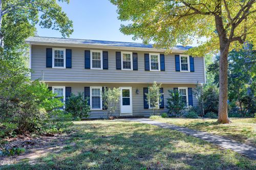 1205 Seabrook Ave, Cary, NC, 27511-5743 | Card Image
