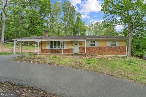 15760 Oak Ln, HAYMARKET, VA, 20169-1302 | Card Image