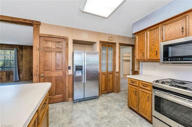 2435 Traphill Rd, House other with 3 bedrooms, 2 bathrooms and null parking in Hays NC | Image 20