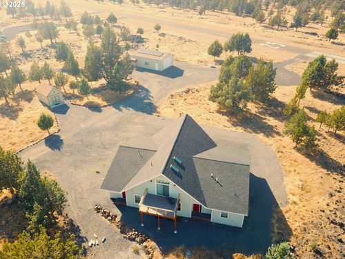 13422 Sw Airfield Ln, Culver, OR, 97734-7022 | Card Image