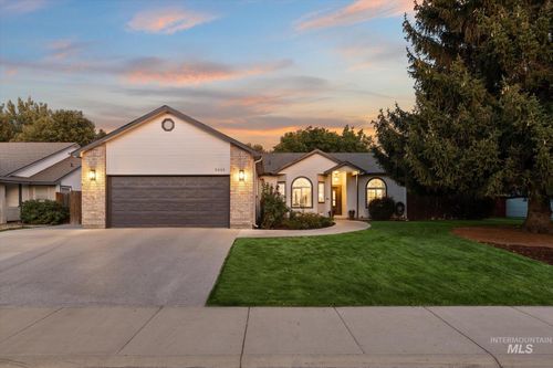2668 N Morello Ave, Meridian, ID, 83646-4136 | Card Image
