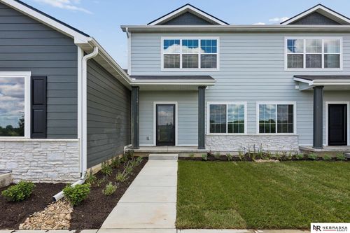 11417 N 160th Ct, Bennington, NE, 68007-1964 | Card Image