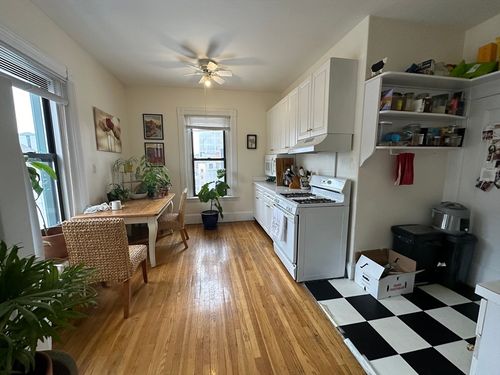 9-2 Inman Street, Cambridge, MA, 02139 | Card Image