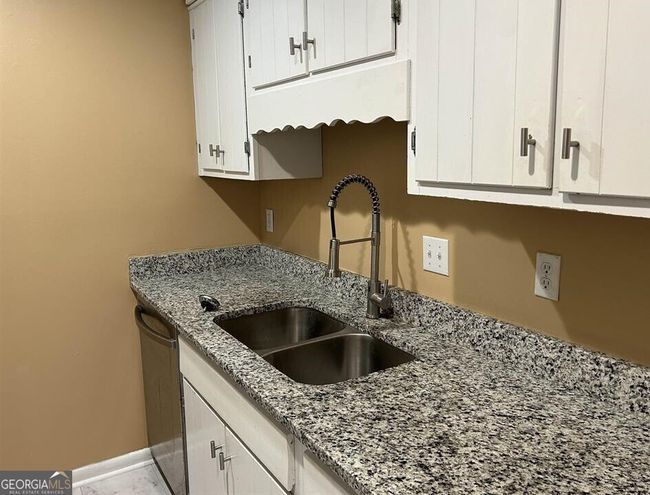 146 Woodcrest Cir, House other with 4 bedrooms, 3 bathrooms and 2 parking in Warner Robins GA | Image 29