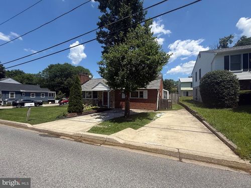 8801 36th Ave, COLLEGE PARK, MD, 20740-4419 | Card Image