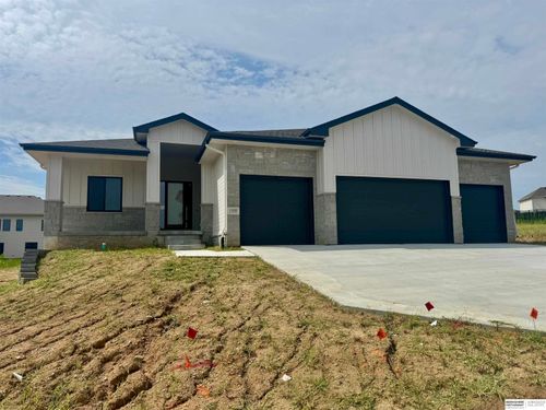 11002 S 101st St, Papillion, NE, 68046-3730 | Card Image