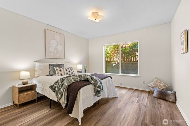 Primary bedroom | Image 19