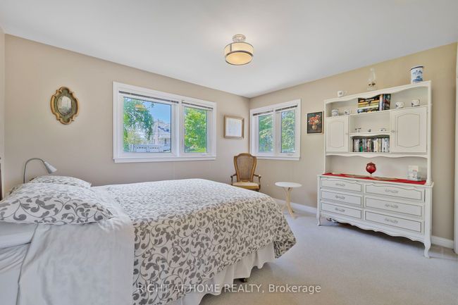 42 Valleyview Rd, House other with 5 bedrooms, 2 bathrooms and 6 parking in Brampton ON | Image 19