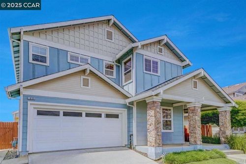 1055 Countrywood Ln, Vacaville, CA, 95687-7746 | Card Image