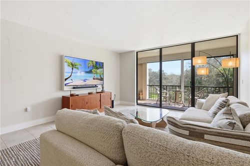 206c-5601 Highway A1a, Vero Beach, FL, 32963 | Card Image