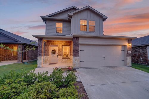 908 Hay Loft Ln, Royse City, TX, 75189-2493 | Card Image