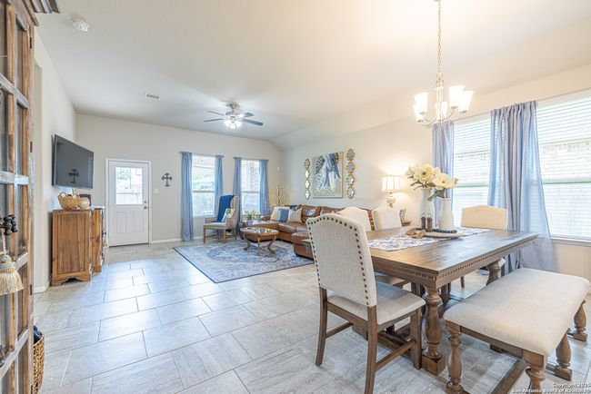 2705 Merlin Ln, House other with 3 bedrooms, 2 bathrooms and null parking in Pearland TX | Image 14