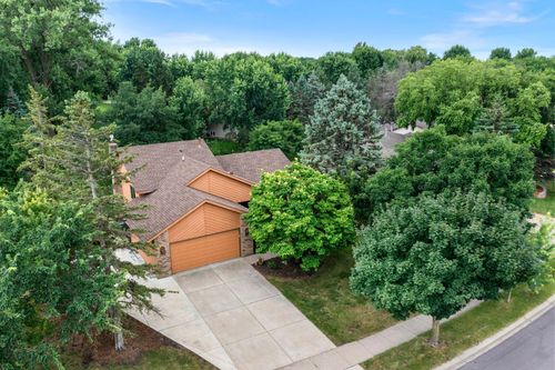 4730 144th St W, Apple Valley, MN, 55124-6996 | Card Image