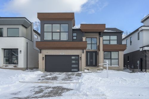 2132 Ironwood Rd, London, ON, N6K0H2 | Card Image