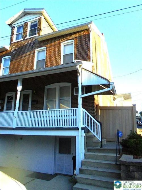 732 W Whitehall St, ALLENTOWN, PA, 18102-1536 | Card Image